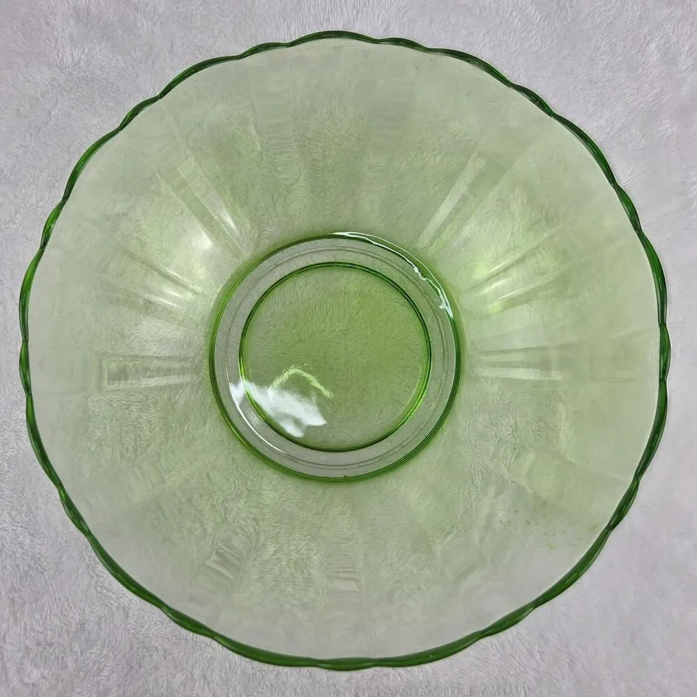 Vintage Anchor Hocking Green Glass Nesting Mixing Bowl Set 4 Ribbed Scalloped